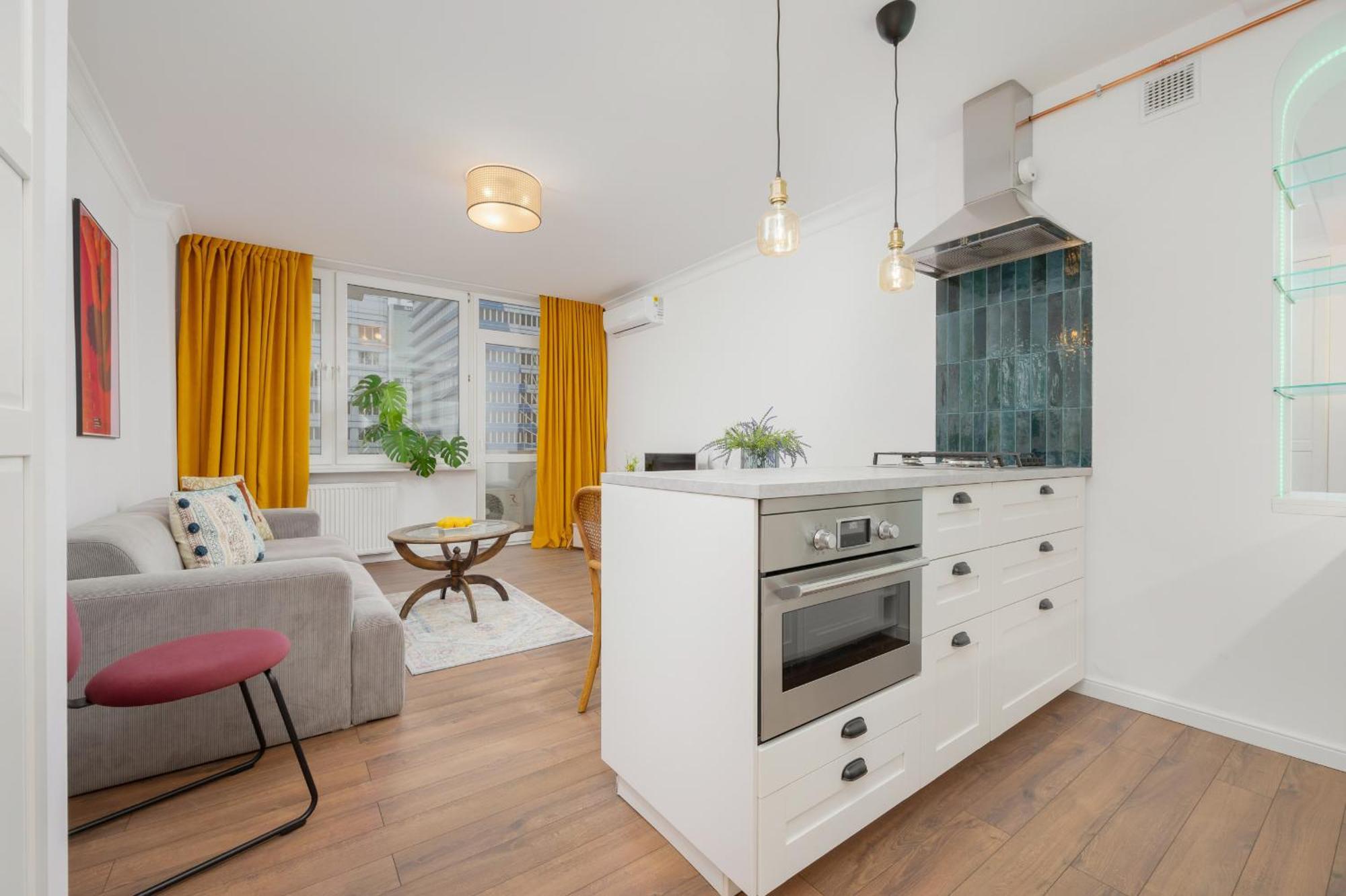 Marszalkowska Stylish With Balcony Center By Renters Warszawa