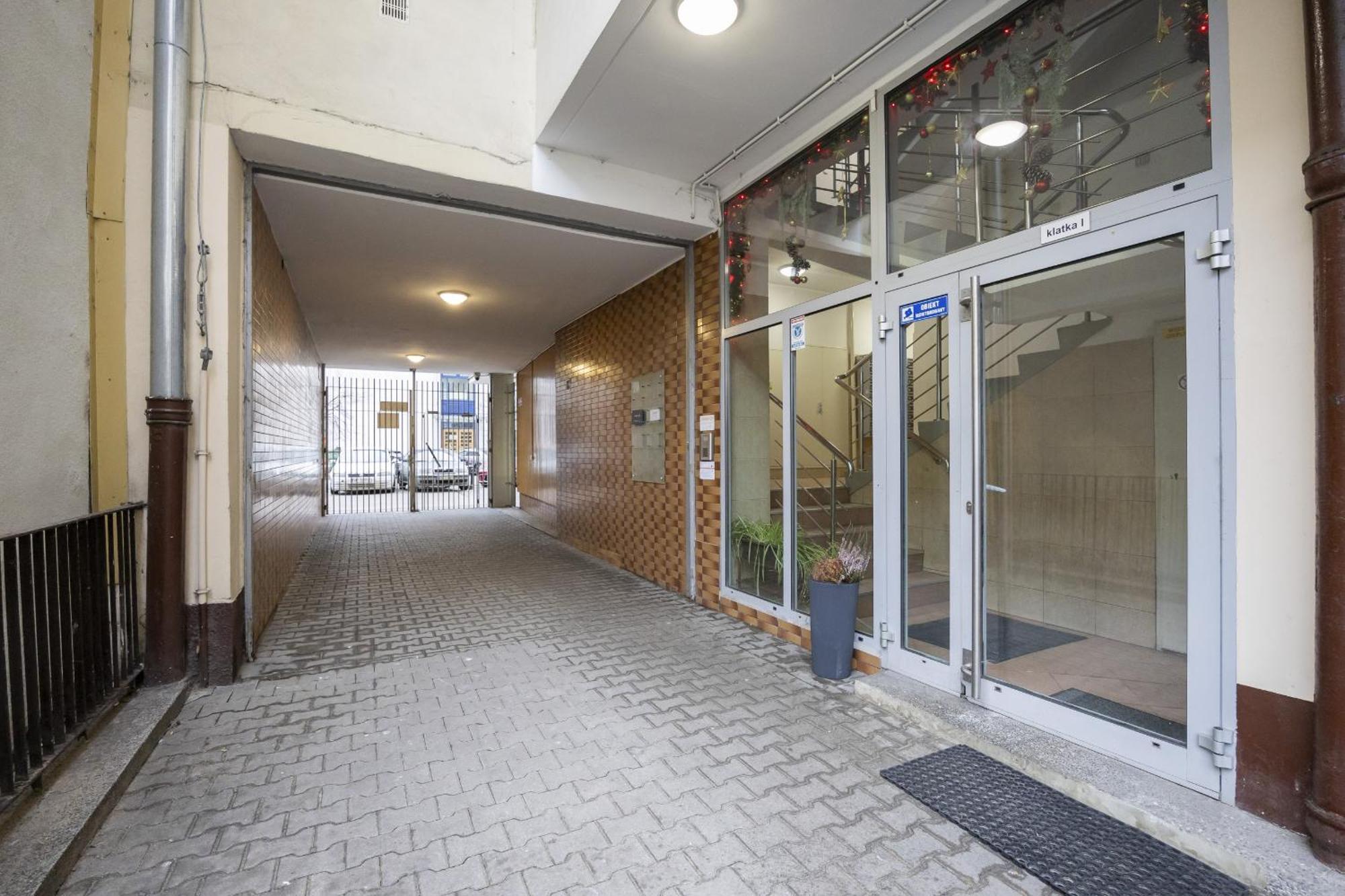 Marszalkowska Stylish With Balcony Center By Renters Warszawa